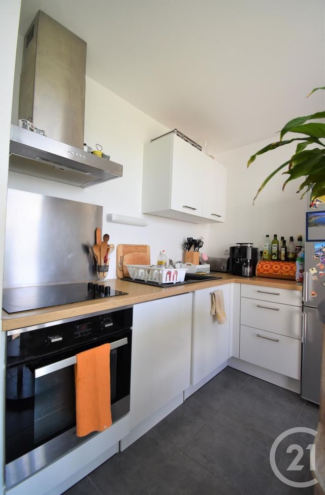 Appartement T4 à louer - 4 pièces - 78.69 m2 - ST GREGOIRE - 35 - BRETAGNE - Century 21 Dréano Immobilier