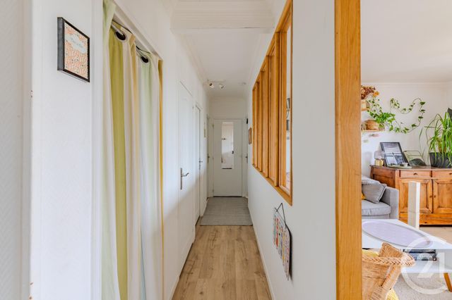 Appartement T4 à louer - 4 pièces - 68.13 m2 - ST JACQUES DE LA LANDE - 35 - BRETAGNE - Century 21 Dréano Immobilier