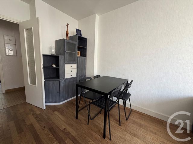 Appartement T3 à louer - 3 pièces - 55.15 m2 - RENNES - 35 - BRETAGNE - Century 21 Dréano Immobilier