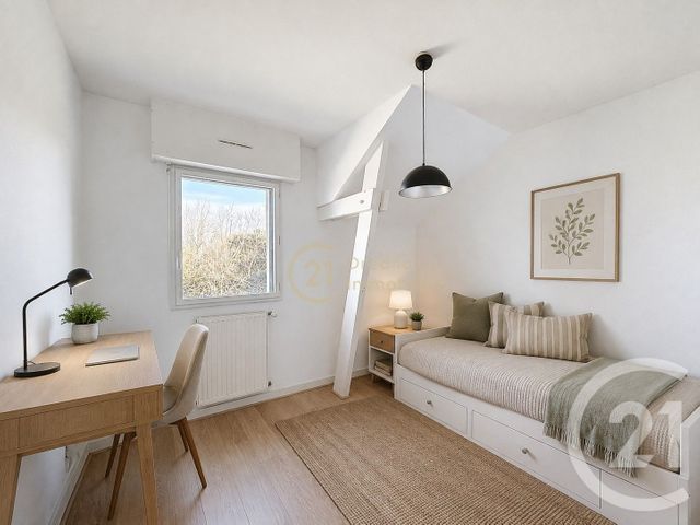 maison à vendre - 5 pièces - 110.2 m2 - VERN SUR SEICHE - 35 - BRETAGNE - Century 21 Dréano Immobilier