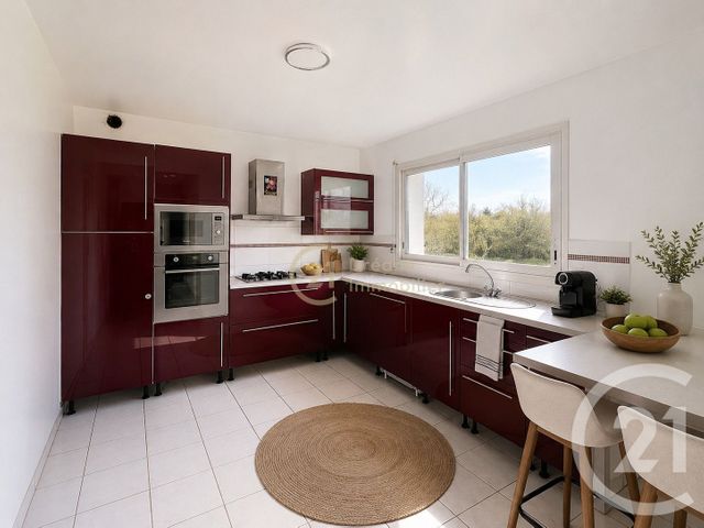 maison à vendre - 5 pièces - 110.2 m2 - VERN SUR SEICHE - 35 - BRETAGNE - Century 21 Dréano Immobilier