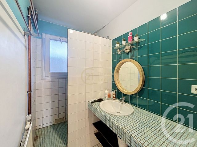 Appartement T3 à vendre - 3 pièces - 57.57 m2 - ST JACQUES DE LA LANDE - 35 - BRETAGNE - Century 21 Dréano Immobilier