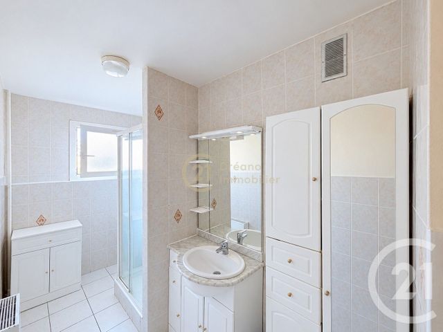 Appartement T4 à vendre - 4 pièces - 74.8 m2 - RENNES - 35 - BRETAGNE - Century 21 Dréano Immobilier