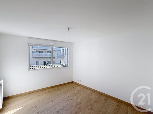 Appartement T3 à vendre - 3 pièces - 73.86 m2 - ST JACQUES DE LA LANDE - 35 - BRETAGNE - Century 21 Dréano Immobilier