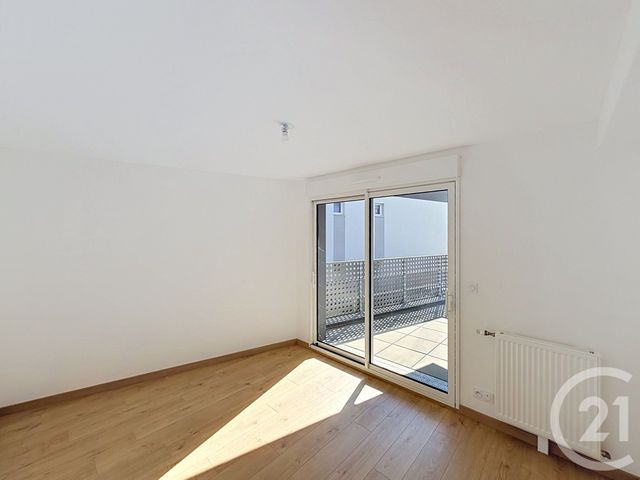 Appartement T3 à vendre - 3 pièces - 73.86 m2 - ST JACQUES DE LA LANDE - 35 - BRETAGNE - Century 21 Dréano Immobilier