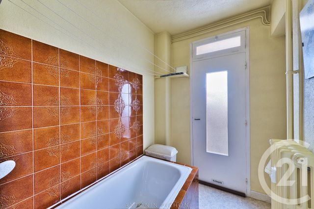 Afficher la photo en grand Appartement F5 à vendre - 4 pièces - 82.25 m2 - RENNES - 35 - BRETAGNE - Century 21 Dréano Immobilier