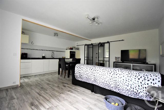Afficher la photo en grand Appartement T4 à vendre - 4 pièces - 83.5 m2 - RENNES - 35 - BRETAGNE - Century 21 Dréano Immobilier