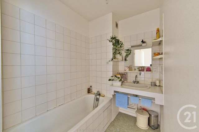 Afficher la photo en grand Appartement T4 à vendre - 4 pièces - 84.3 m2 - RENNES - 35 - BRETAGNE - Century 21 Dréano Immobilier