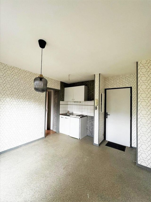 Appartement T2 à louer - 2 pièces - 24.34 m2 - NOYAL SUR VILAINE - 35 - BRETAGNE - Century 21 Dréano Immobilier